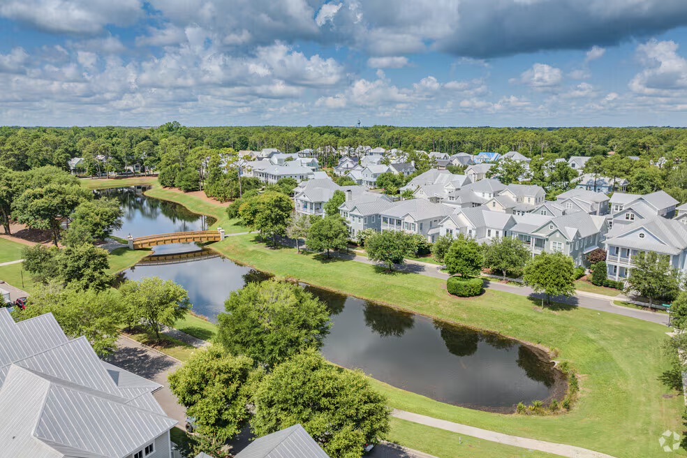 Wilmington NC listing agent presenting Cape Fear coastal home