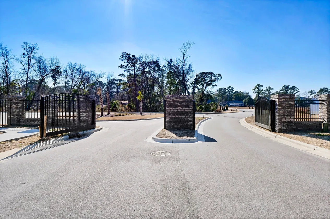 Entrance to the Indigo at Abbey Preserve community