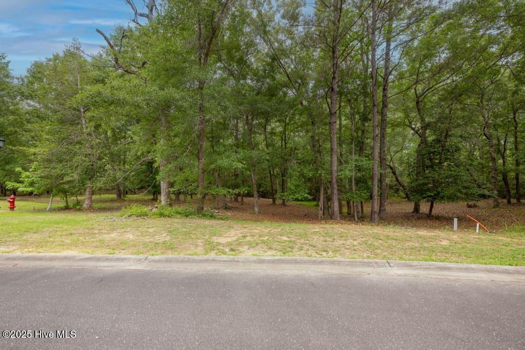 Magnolia Greens golf community grounds