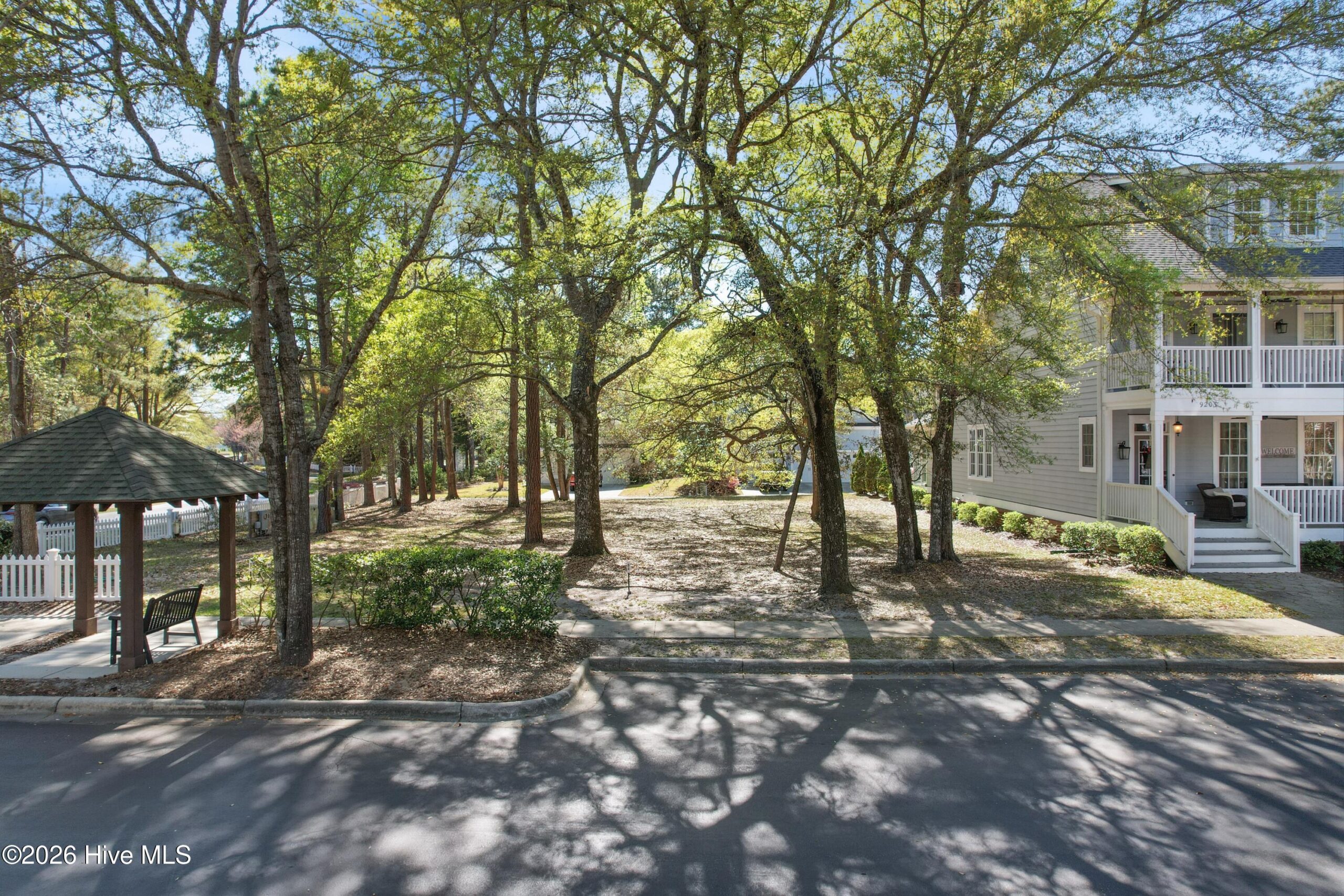 Homes along the golf course in Magnolia Greens, Leland NC
